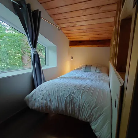 木屋 La Sur L'etang
